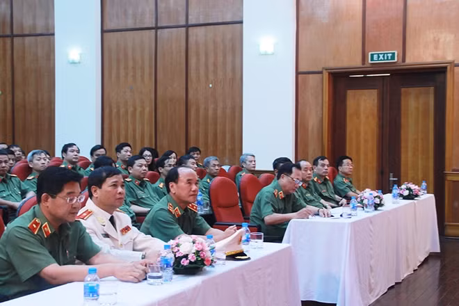 Thứ trưởng Nguyễn Văn Thành dự Lễ công bố