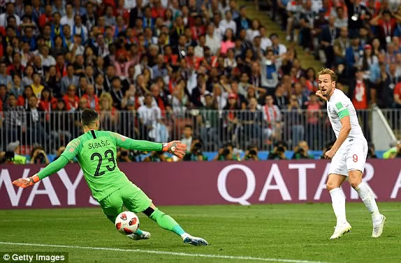 Harry Kane vừa bỏ lỡ cơ hội để có bàn thắng thứ 7 tại World Cup lần này.