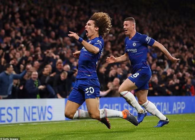 Chelsea có sự hồi sinh mạnh mẽ sau thất bại Wolves.
