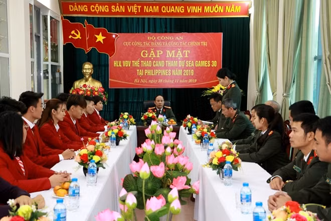 Các đại biểu dự gặp mặt VĐV thể thao CAND tham dự SEA Games 30. Ảnh: Trần Ngọc.