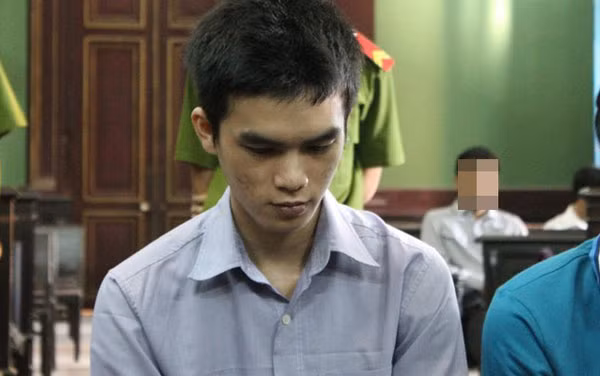 Tử tù Hồ Duy Trúc tại tòa.