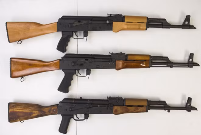 Những khẩu AK thành phẩm sản xuất tại Mỹ trông không khác với AK-47 nguyên bản.