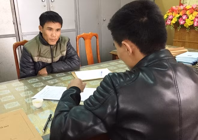 Lê Văn Tài tại cơ quan Công an.