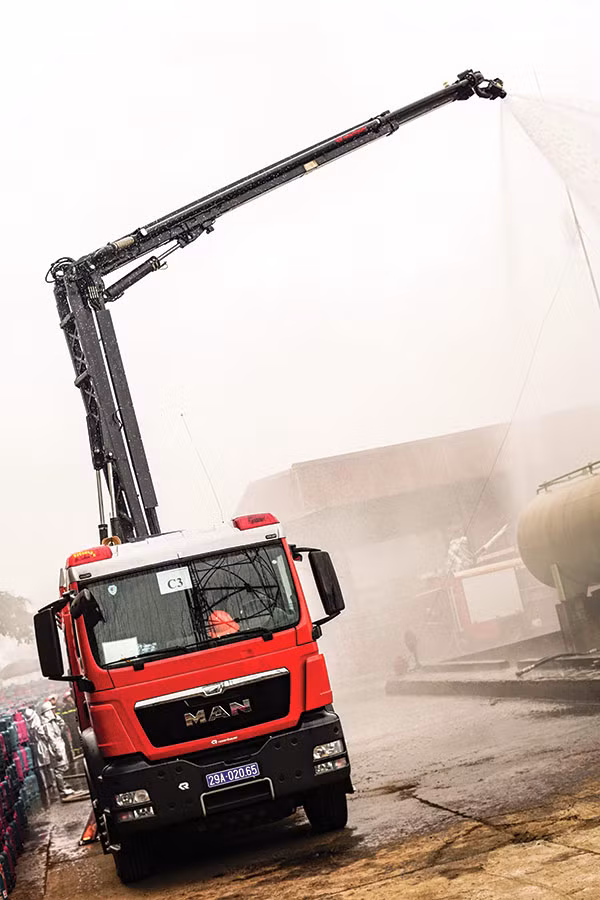 Một xe cứu hỏa hiện đại của lực lượng Phòng cháy chữa cháy.