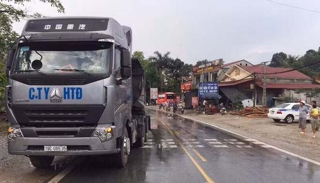 Chiếc xe tải trong vụ tai nạn liên hoàn