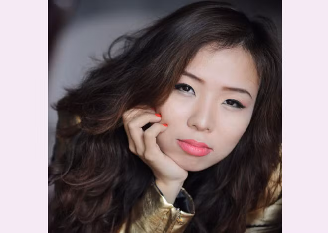 Nhà văn An Hạ anhavn85@gmail.com.