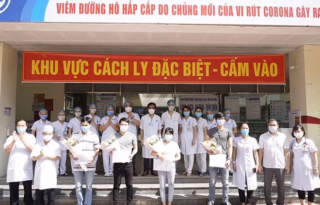 Việt Nam đã làm rất tốt công tác kiểm soát dịch COVID-19 và giờ đã có thể tiến hành phục hồi, phát triển kinh tế đất nước. (Ảnh: PV/Vietnam+)