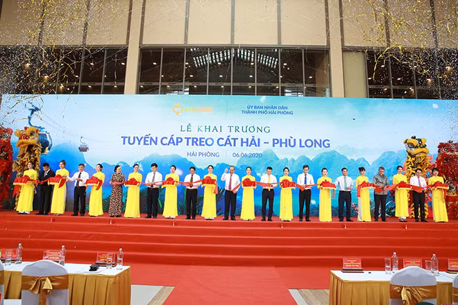 Cắt bằng khánh thành khai trương tuyến cáp treo Cát Hải - Phù Long