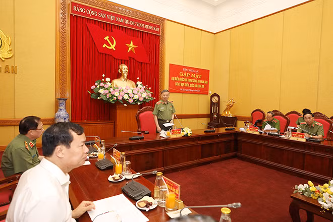 Bộ trưởng Tô Lâm phát biểu tại buổi gặp mặt.