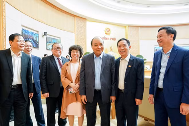 Thủ tướng Nguyễn Xuân Phúc và các đại biểu dự Hội nghị. Ảnh: VGP/Quang Hiếu
