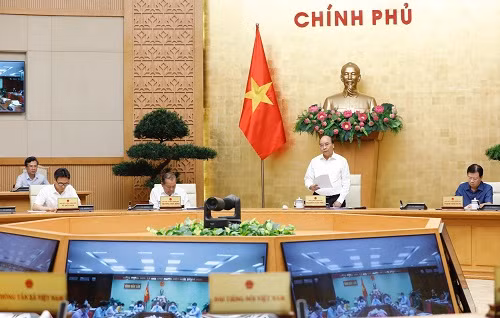 Thủ tướng Nguyễn Xuân Phúc chỉ đạo tại cuộc họp sáng 29/7.