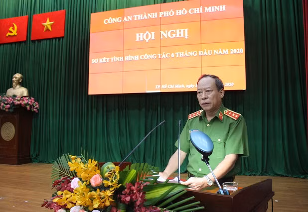 Thứ trưởng Lê Quý Vương phát biểu chỉ đạo tại hội nghị.