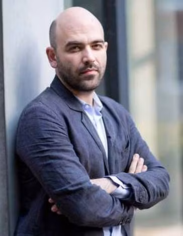 Nhà báo Roberto Saviano.