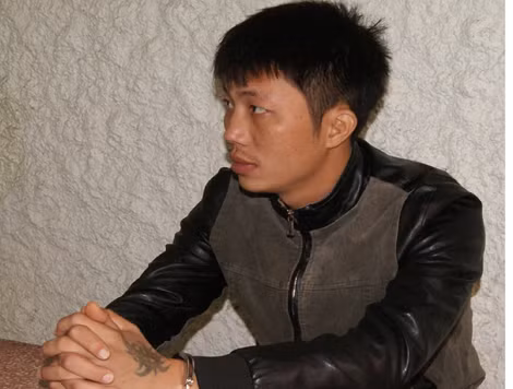 Phạm Duy Tùng tại cơ quan Công an.