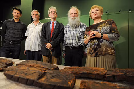 Nhóm nhà khoa học Đức phân tích Shigir Idol.