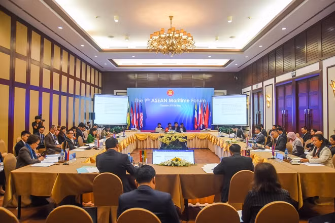 Diễn đàn biển ASEAN lần thứ 9 (AMF-9) đã chính thức khai mạc tại Đà Nẵng, với sự tham dự của các đại biểu đến từ 10 quốc gia ASEAN...