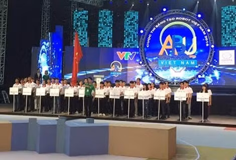 Vòng loại phía Bắc có 60 đội tham gia.