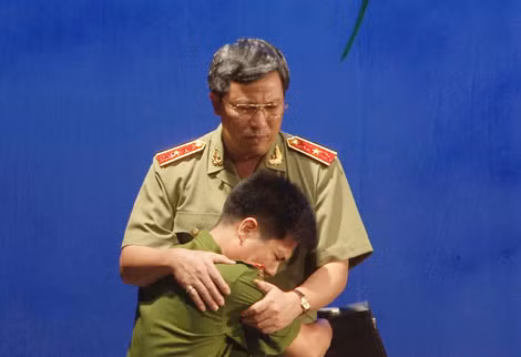 Một cảnh trong vở "Không phải là vụ án".