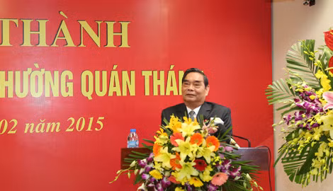 Đồng chí Lê Hồng Anh phát biểu tại buổi Lễ.
