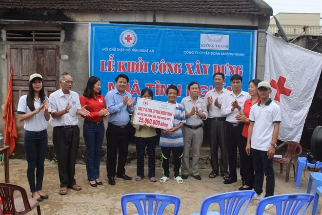 Lễ khởi công xây dựng nhà tình nghĩa tại Nghệ An do Tập đoàn Mường Thanh tài trợ