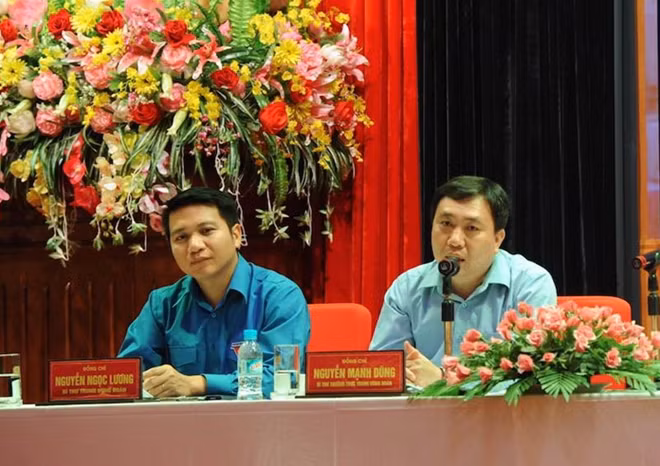 Thường trực Ban Bí thư Trung ương Đoàn Nguyễn Mạnh Dũng phát biểu tại buổi giao lưu.