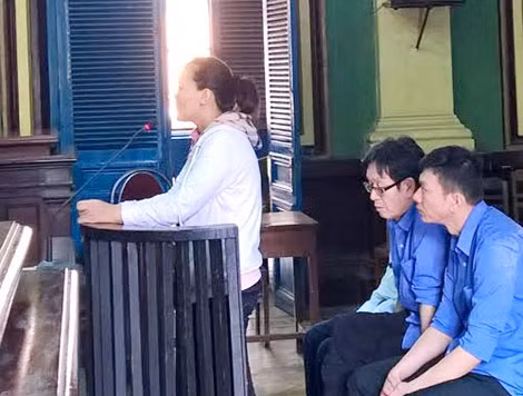 Các bị cáo tại tòa. Các bị cáo tại tòa.