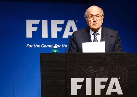 Chủ tịch FIFA Sepp Blatter đã từ chối yêu cầu của một ủy ban trong Thượng viện Mỹ về việc điều trần xung quanh bê bối tham nhũng.
