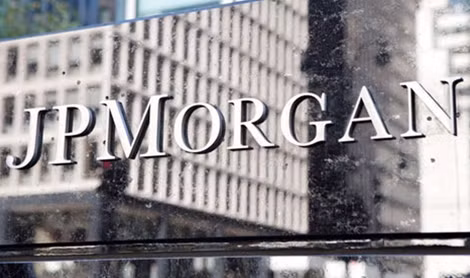 JP Morgan là một trong 5 ngân hàng đối mặt với án phạt.