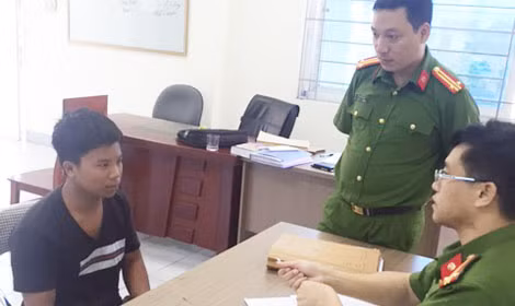Đối tượng Mạc Văn Phong tại cơ quan điều tra.