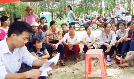 Các giáo viên ở huyện Vĩnh Lộc lo lắng vì không được tiếp tục ký hợp đồng.