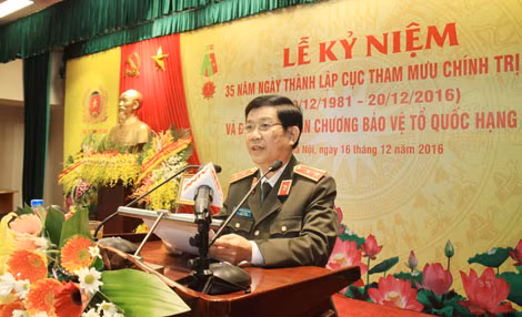 Thứ trưởng Nguyễn Văn Sơn phát biểu chỉ đạo tại buổi Lễ.
