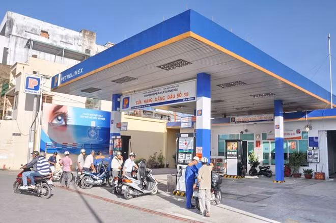 Giá xăng dầu tiếp tục giảm trong kỳ điều hành này