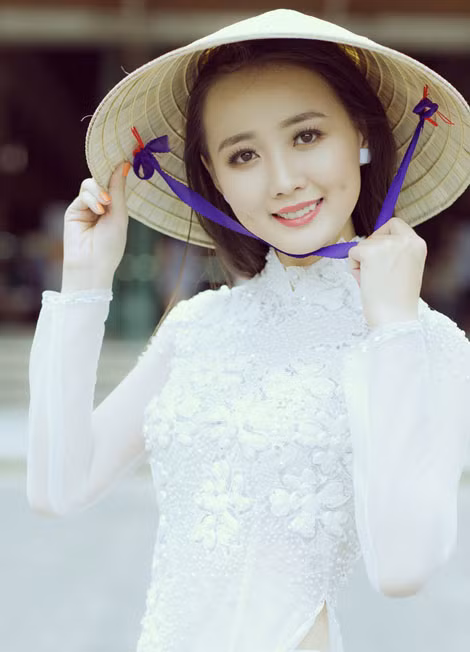 Á khôi Thu Thảo.