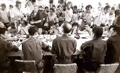 Cuộc họp báo ngày 12/1/1975 tại trại Đa-vít về sự kiện giải phóng thị xã Phước Long.