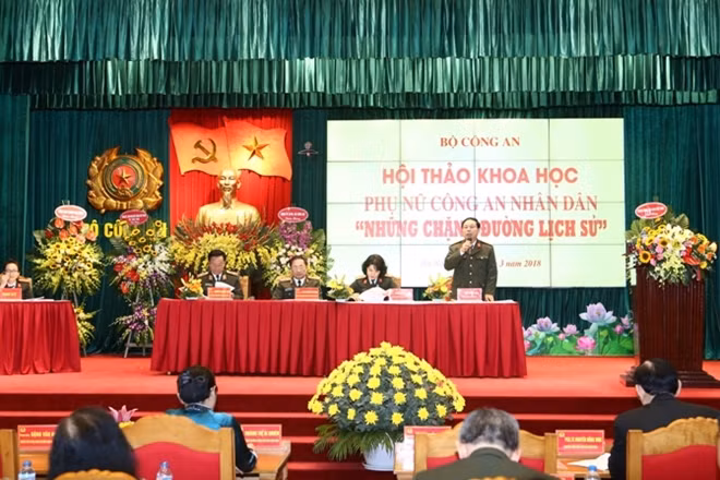 Hội thảo khoa học phụ nữ CAND "Những chặng đường lịch sử"