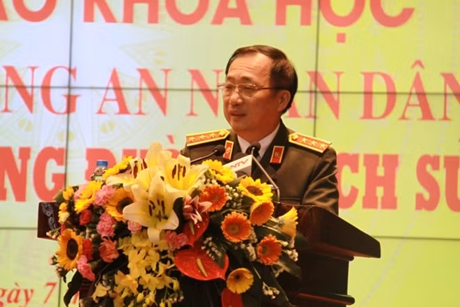 Thứ trưởng Nguyễn Văn Thành phát biểu kết luận Hội thảo khoa học