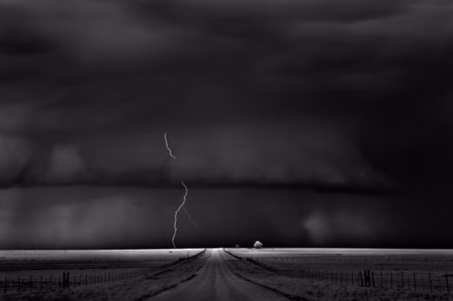 Album ảnh về đề tài trên của ông có tên “Storms”, chứa đựng những tấm hình khủng khiếp về bão, trong đó có ảnh về những cơn cuồng phong xảy ra ở Great Plains hay Tornado Alley.