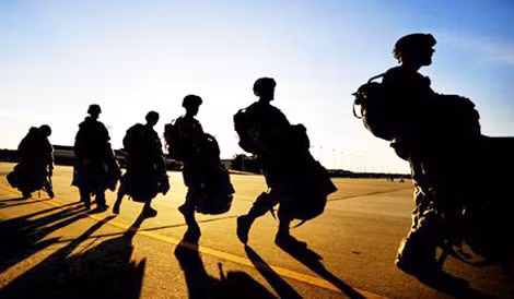Kế hoạch Mỹ rút toàn bộ quân khỏi Afghanistan bị gián đoạn.