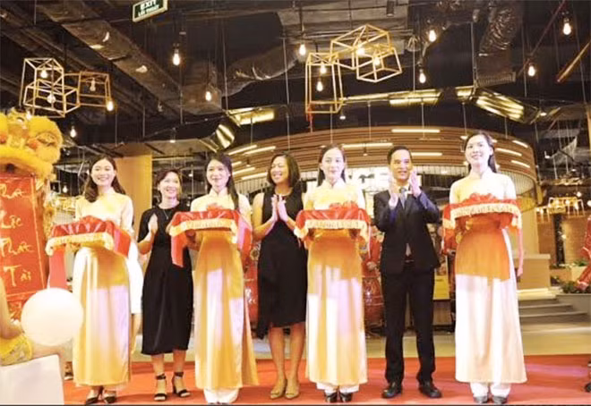 Food Story chính thức đi vào hoạt động sáng ngày 5-8.