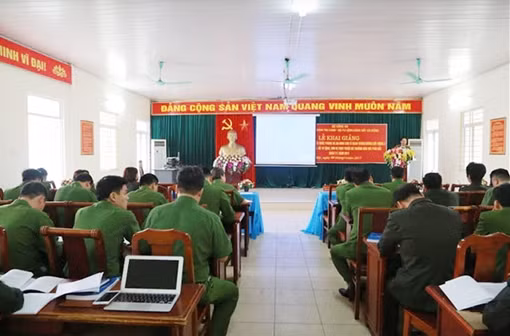 Khai giảng lớp bồi dưỡng kiến thức quốc phòng và an ninh khóa VI, khu vực phía Bắc