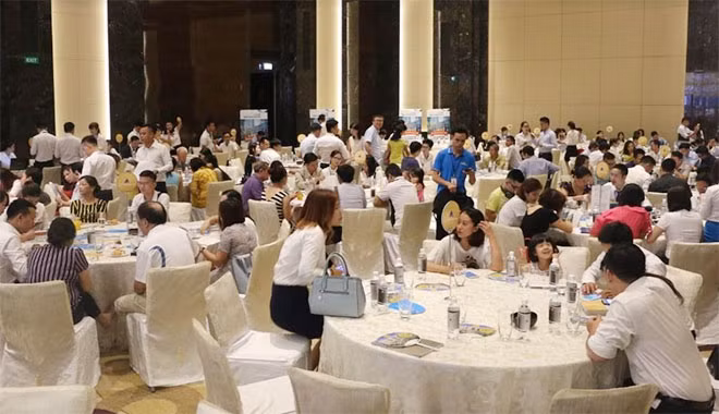 Lễ giới thiệu và mở bán chính thức dự án Roman Plaza ngày 6-8 tại khách sạn Marriott ghi nhận nhiều giao dịch thành công.