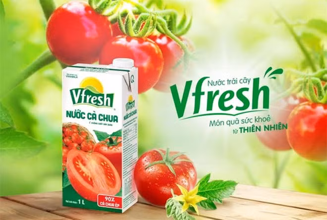 Sản phẩm nước cà chua Vinamilk Vfresh.