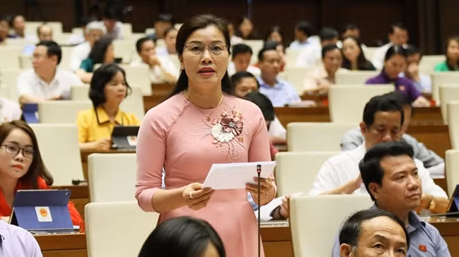 Đại biểu Nguyễn Thị Xuân (Đắk Lắk(