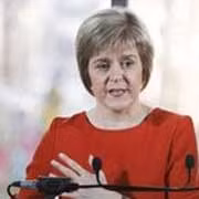 Bà Nicola Sturgeon phát biểu trên cương vị mới.
