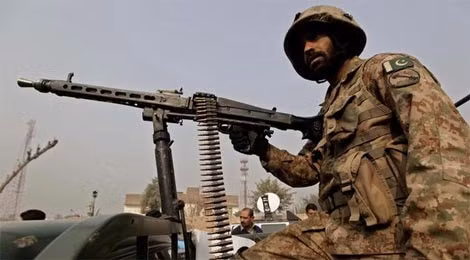 Pakistan đã tăng cường mở rộng chiến dịch chống khủng bố và tiêu diệt được ít nhất 23 thành viên Taliban trong 2 ngày 25 và 26/12. (ảnh: DPA).