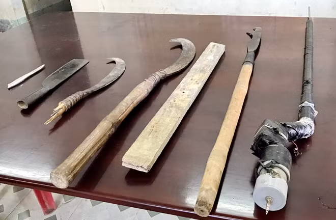 Một số hung khi bị thu giữ. Ảnh : Cảnh sát 113