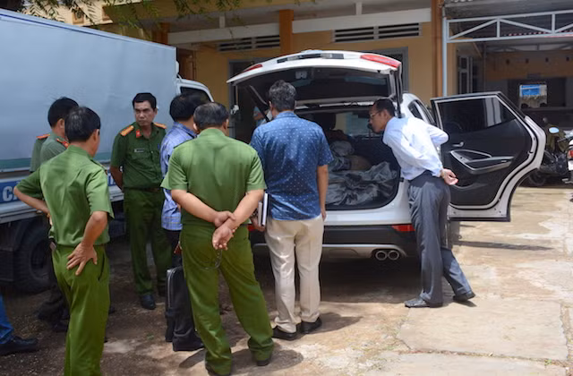 Cơ quan điều tra khám nghiệm phương tiện. Cơ quan điều tra khám nghiệm phương tiện.