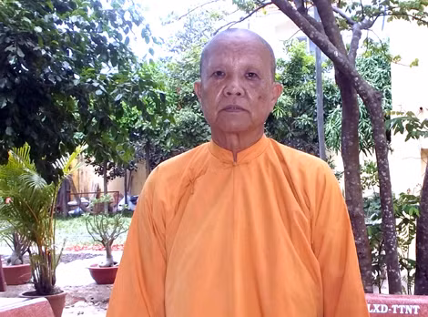 Ni sư Như Huệ cho rằng nguyên nhân chính dẫn đến việc người dân bị mù lòa là không giữ gìn vệ sinh.