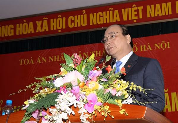 Phó Thủ tướng Chính phủ Nguyễn Xuân Phúc phát biểu tại hội nghị.
