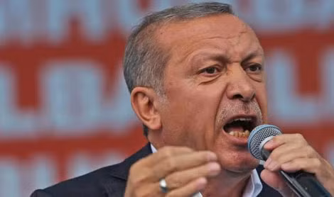 Tổng thống Thổ Nhĩ Kỳ Erdogan cực lực lên án vụ tấn công đẫm máu. Tổng thống Thổ Nhĩ Kỳ Erdogan cực lực lên án vụ tấn công đẫm máu.